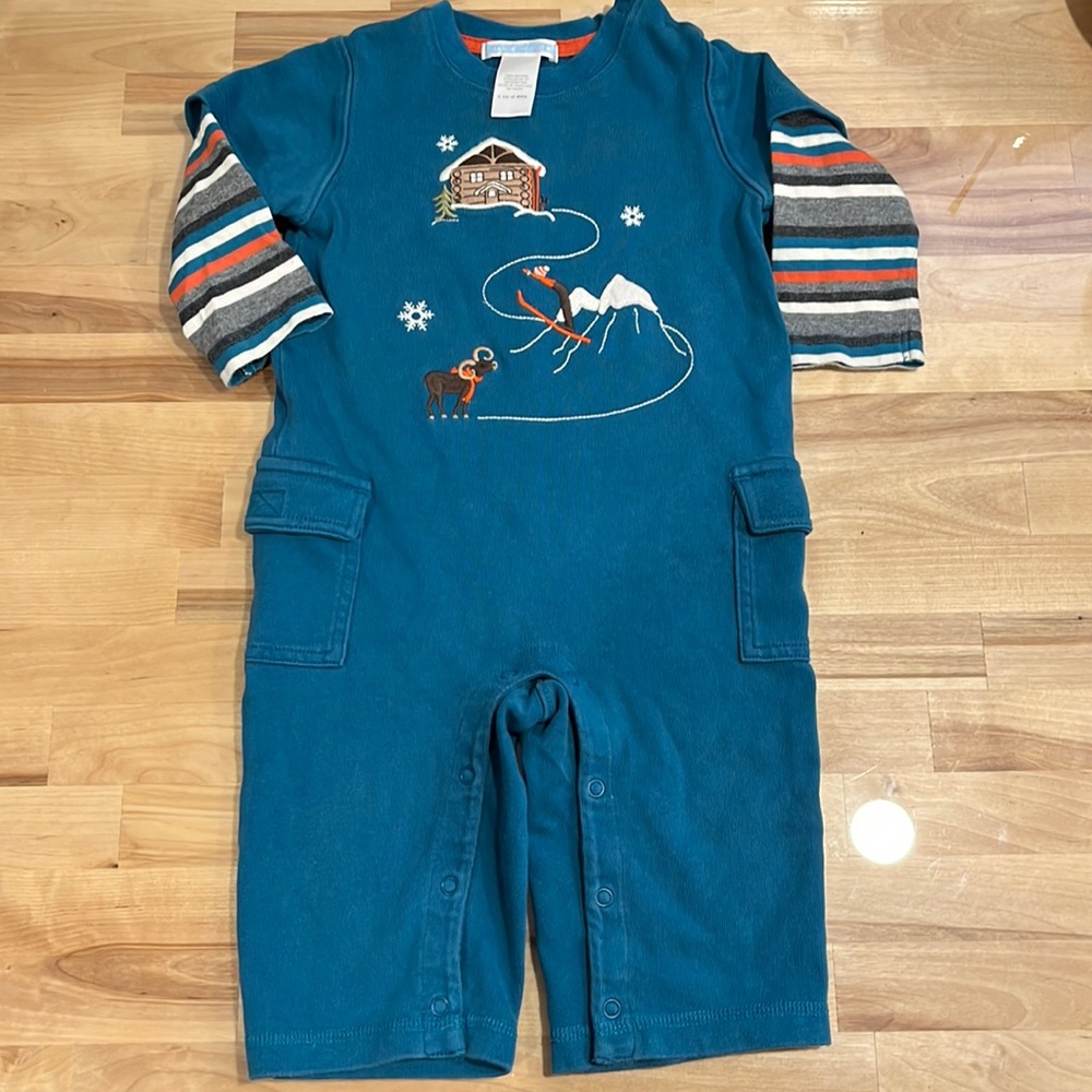 GUC Janie and Jack 6-12 mos one piece with embroidered ski theme 100% cotton